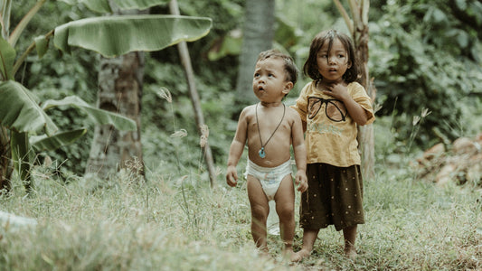 Indigo-Kinder: Merkmale, Mission und Herausforderungen der alten Seelen