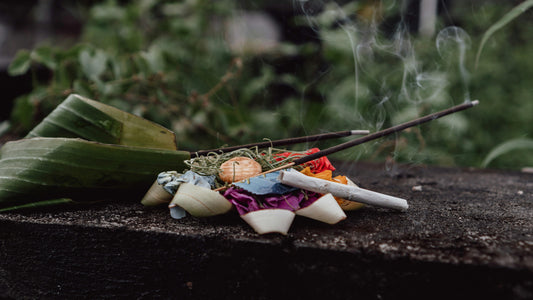 Räucherstäbchen: Eine Reise durch die Welt der Düfte