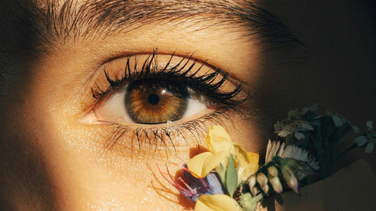 Tratak-Lichtmeditation: Bedeutung und Anleitung für den Alltag - temple of desire