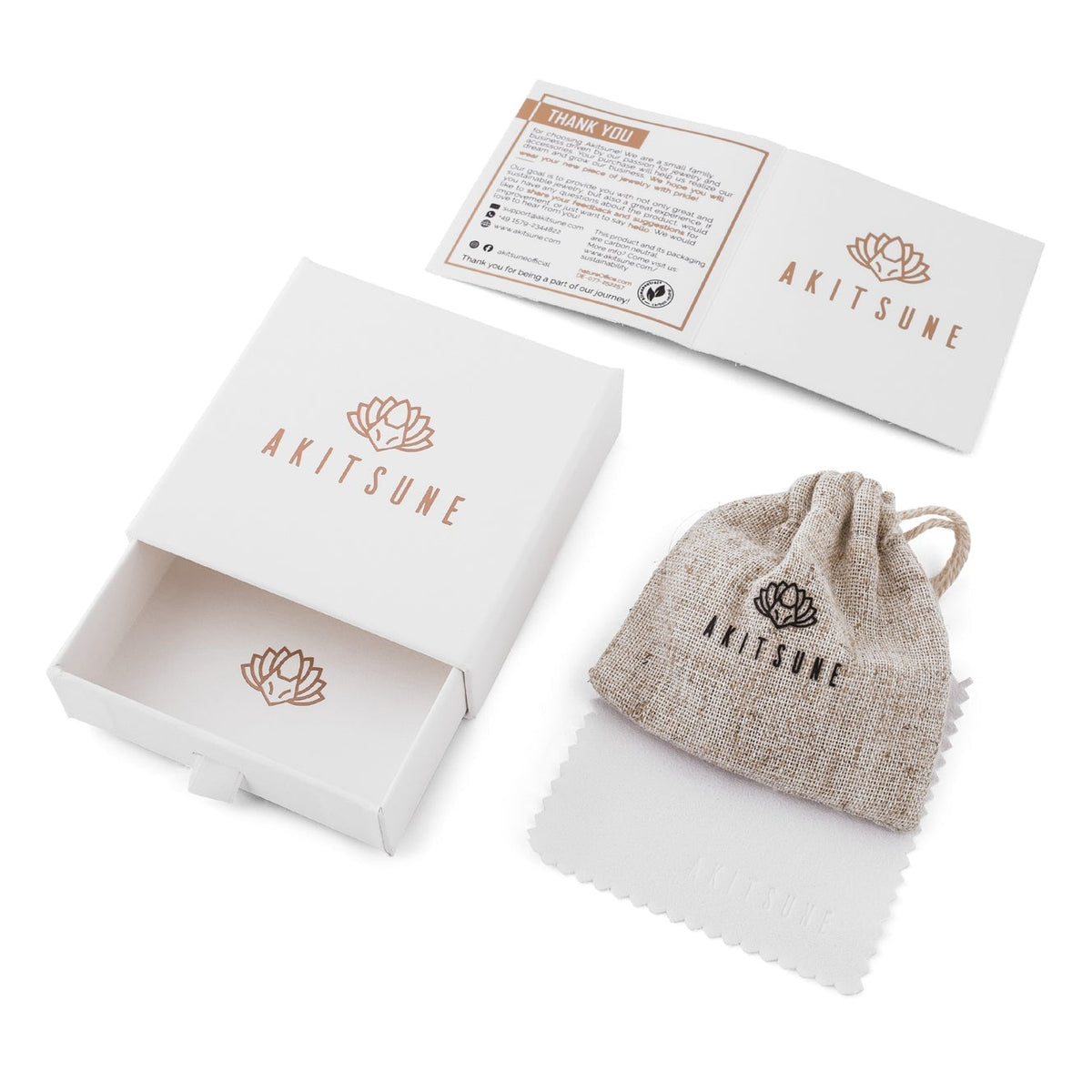 Geschenkbox von Akitsune zum Delight Armband Gold