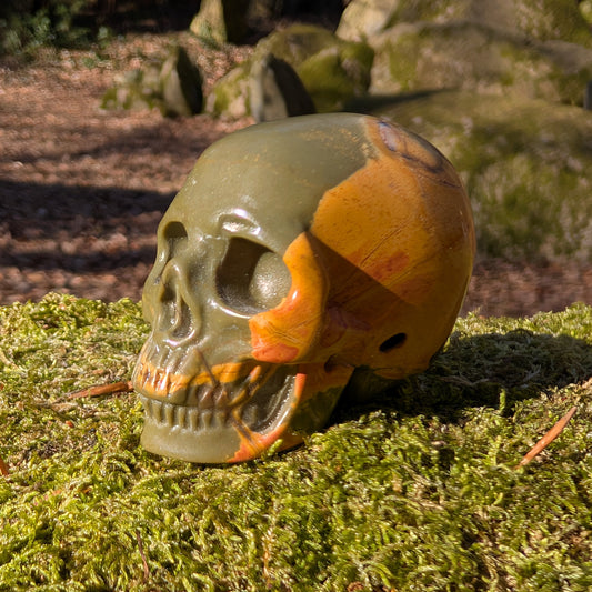 Jade & Jaspis Kristallschädel – Harmonie & Erdung im Einklang