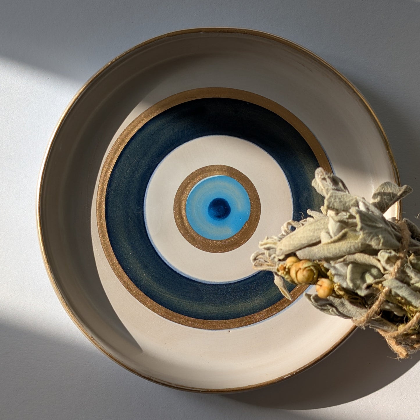 Mindful Living Co. | Keramikhalter | Schutzauge