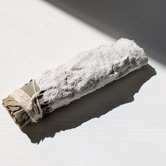 Räucherbündel Wohlstand | Zeder Lorbeer Eukalyptus | Weihrauch & Yarga