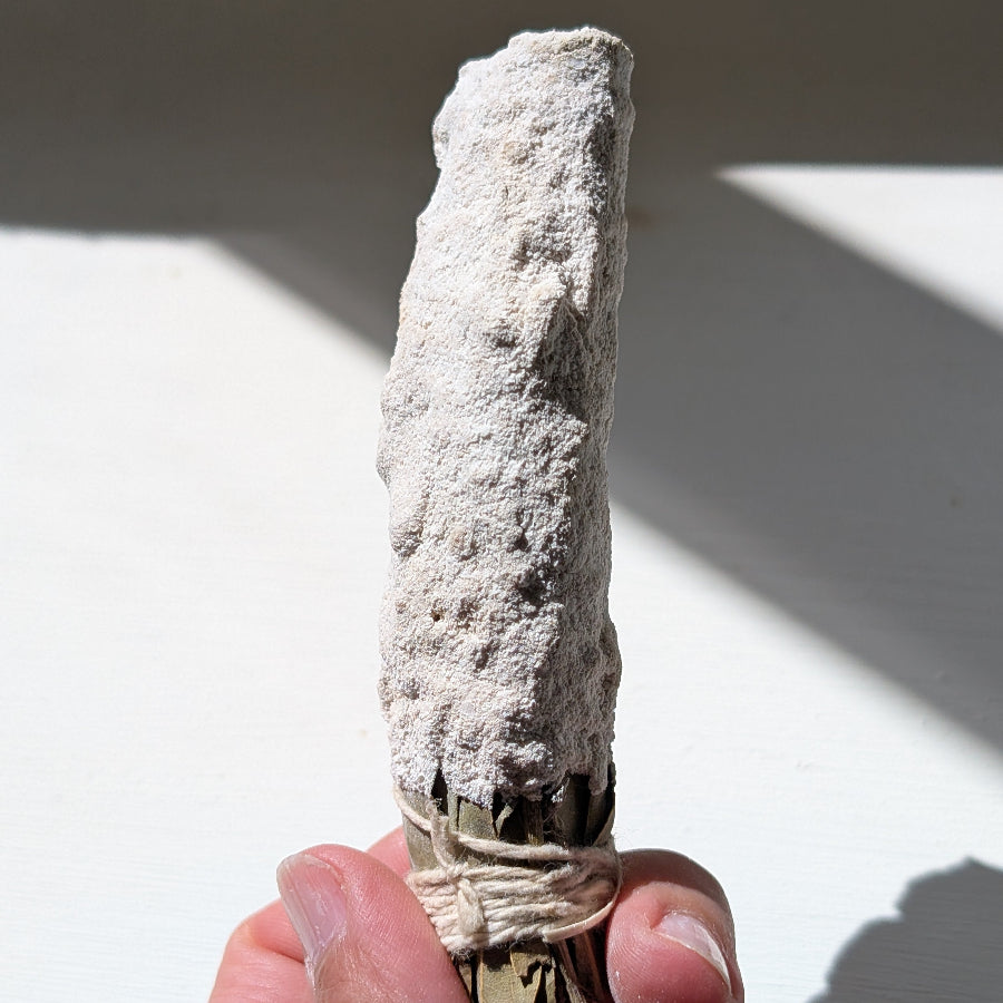 Räucherbündel Wohlstand | Zeder Lorbeer Eukalyptus | Weihrauch & Yarga