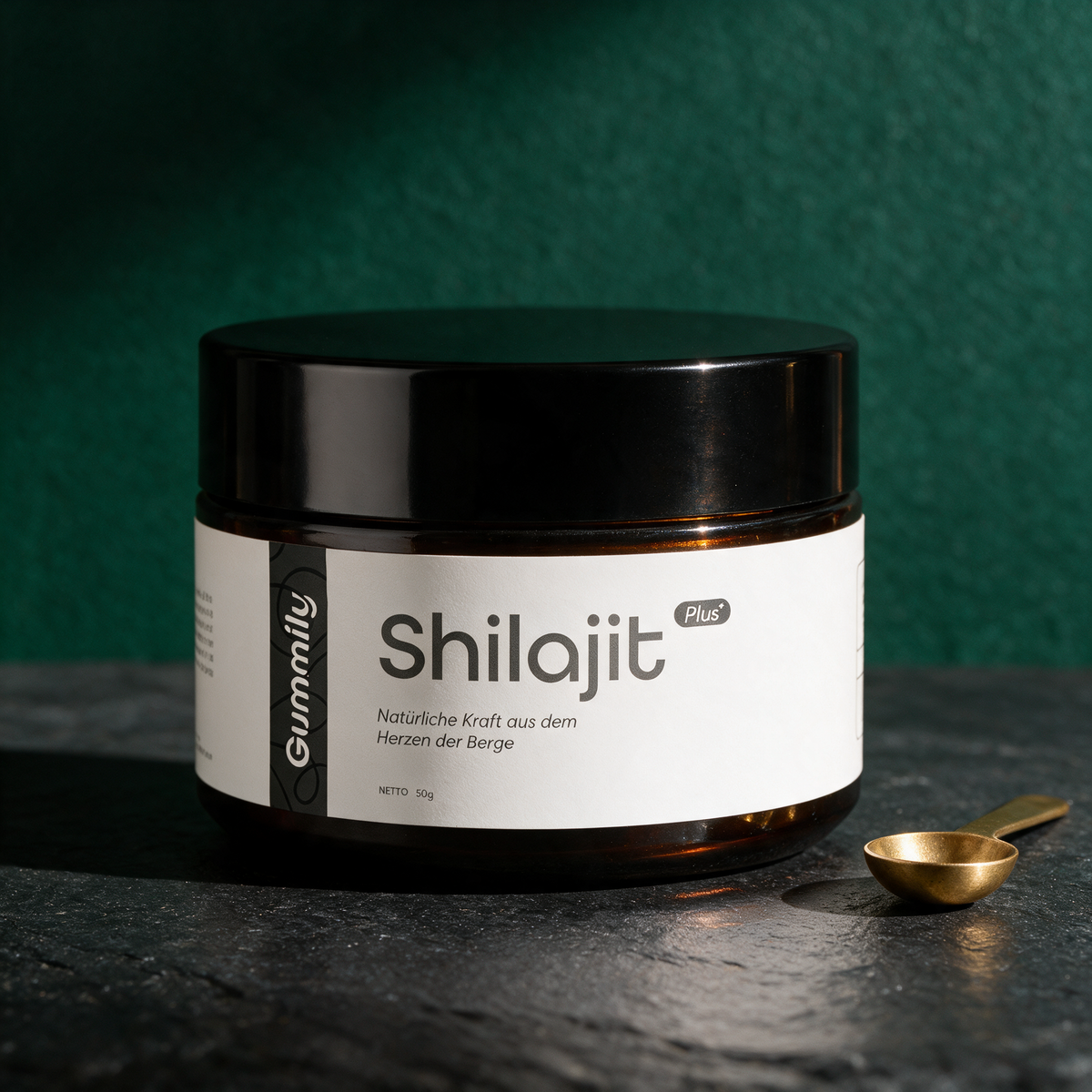 Himalaya Shilajit Paste | 1000 mg gereinigtes Harz pro Portion – stimmungsvolle Kontextansicht in der smaragdgrünen Temple-of-Desire-Bildwelt