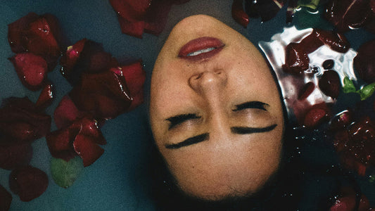 Astralreisen: Was ist eine außerkörperliche Erfahrung (AKE)?