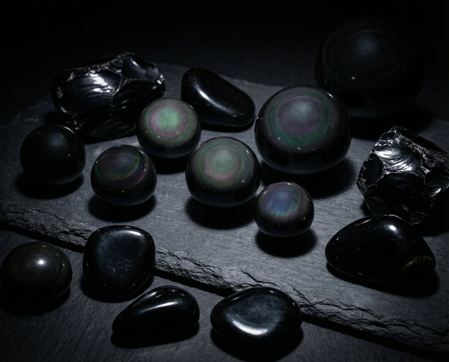 Obsidian Wirkung: Schutz, Wahrheit & Schattenarbeit