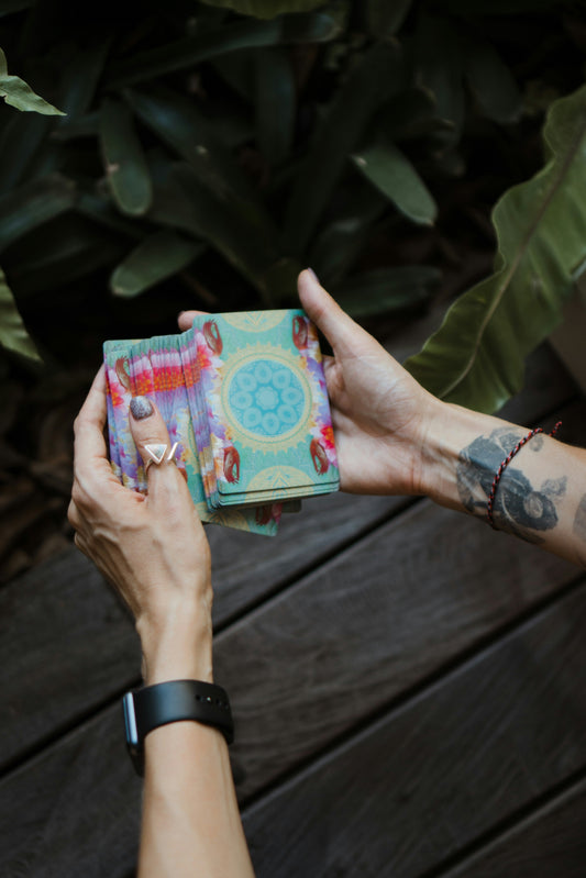 Tarot & Orakel: Kartenlegen lernen - Guide