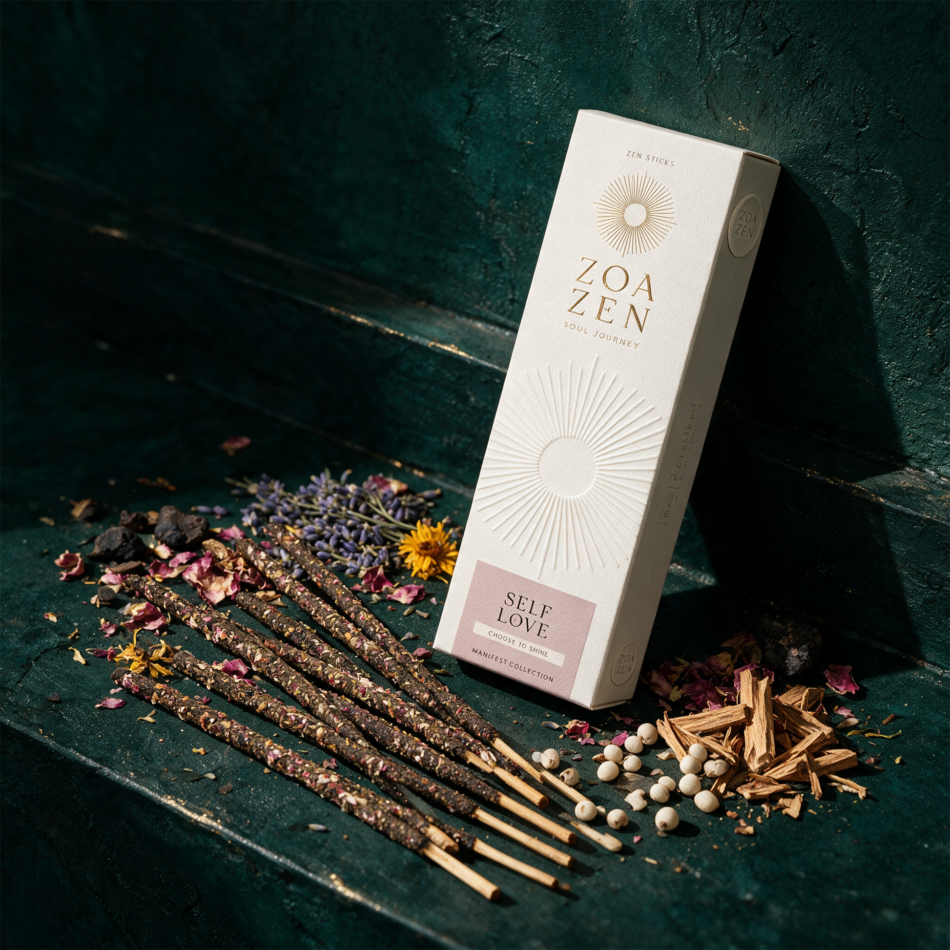 Self Love Zen Sticks | Palo Santo & Myrte RÃ¤ucherstÃ¤bchen â€“ Material- und Setansicht vor tiefem SmaragdgrÃ¼n