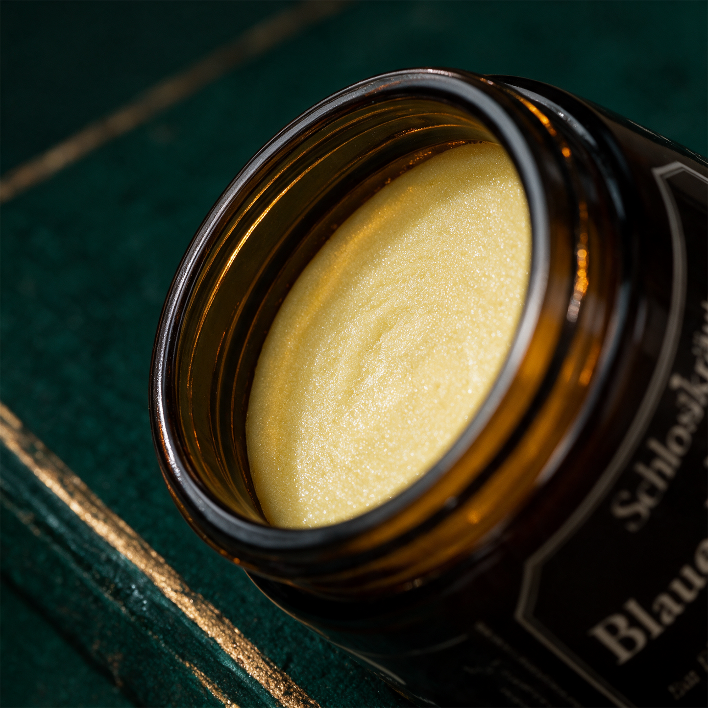 Blaues Wunder Handcreme – Detailansicht der Cremetextur