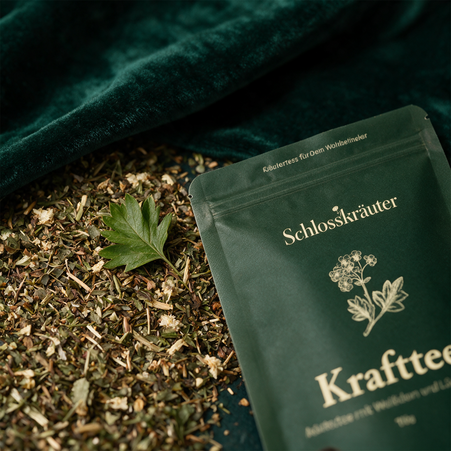 Krafttee – Detailansicht der losen Kräuter