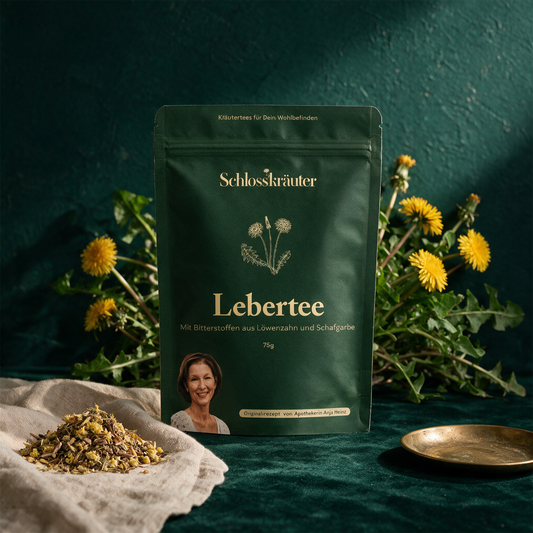 Lebertee – aufgebrühte Tasse Kräutertee
