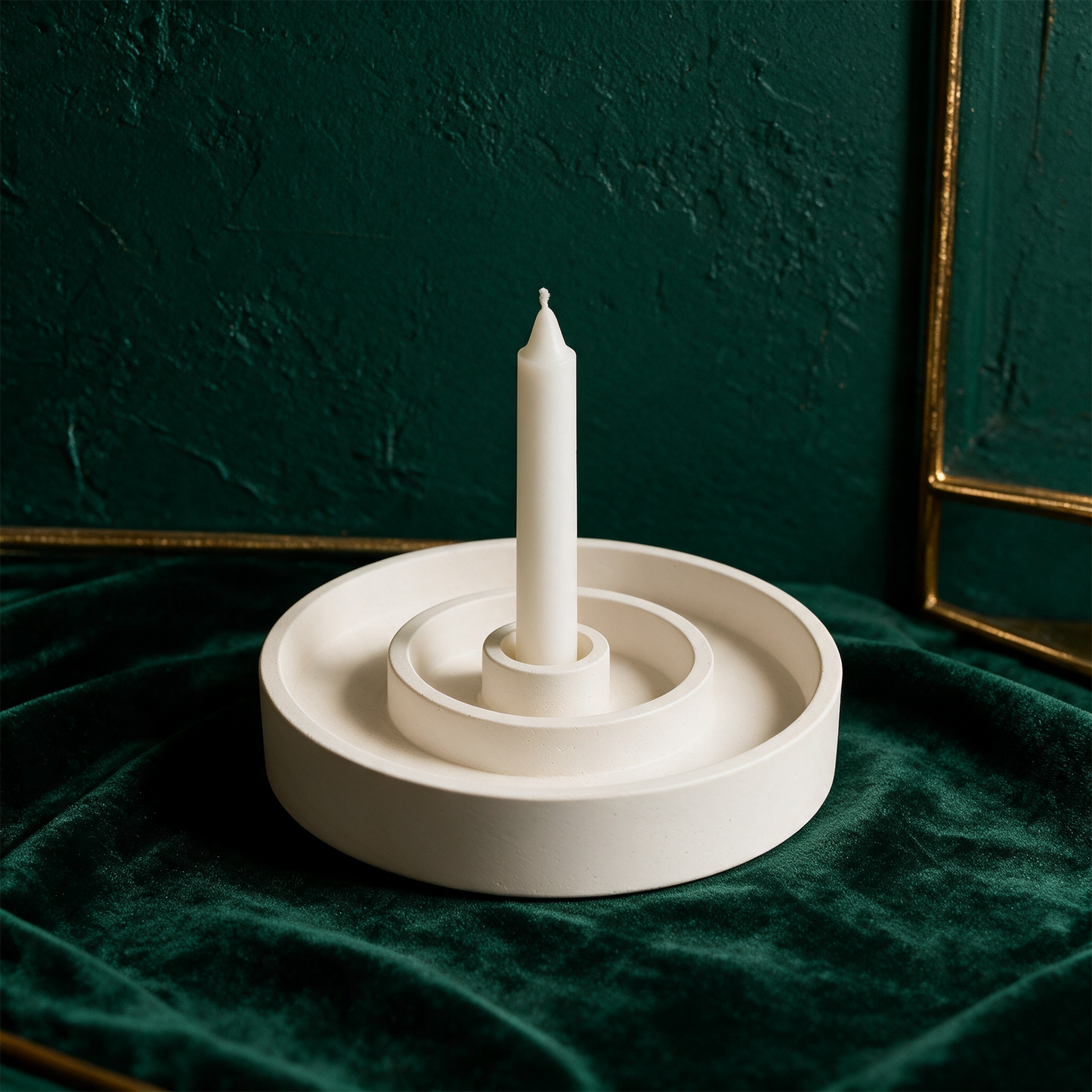 Altar der Stille â€“ Ritualteller fÃ¼r Kerzen & besondere Momente â€“ Anwendung vor tiefem SmaragdgrÃ¼n