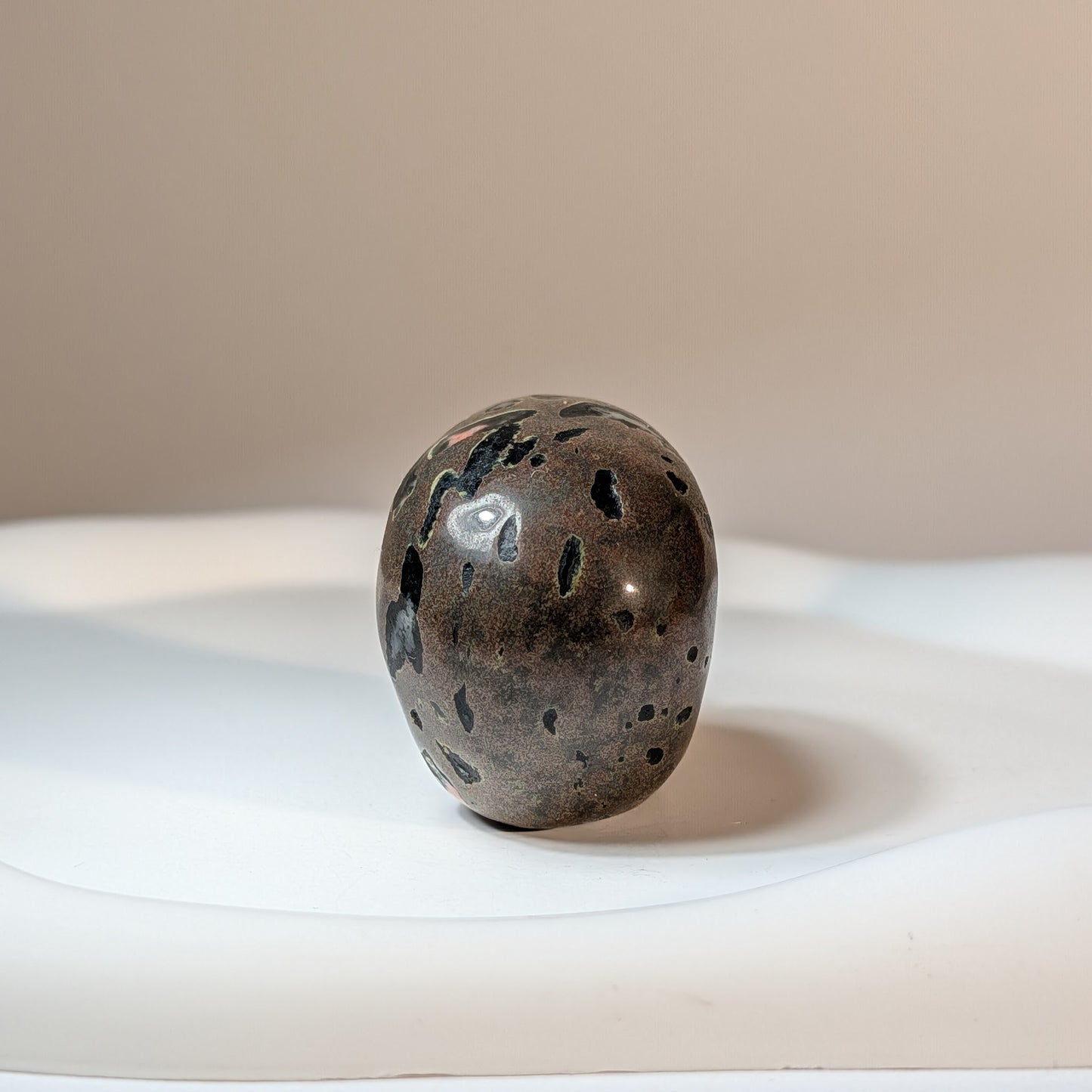 Kristallschädel Famke aus Obsidian, 94g