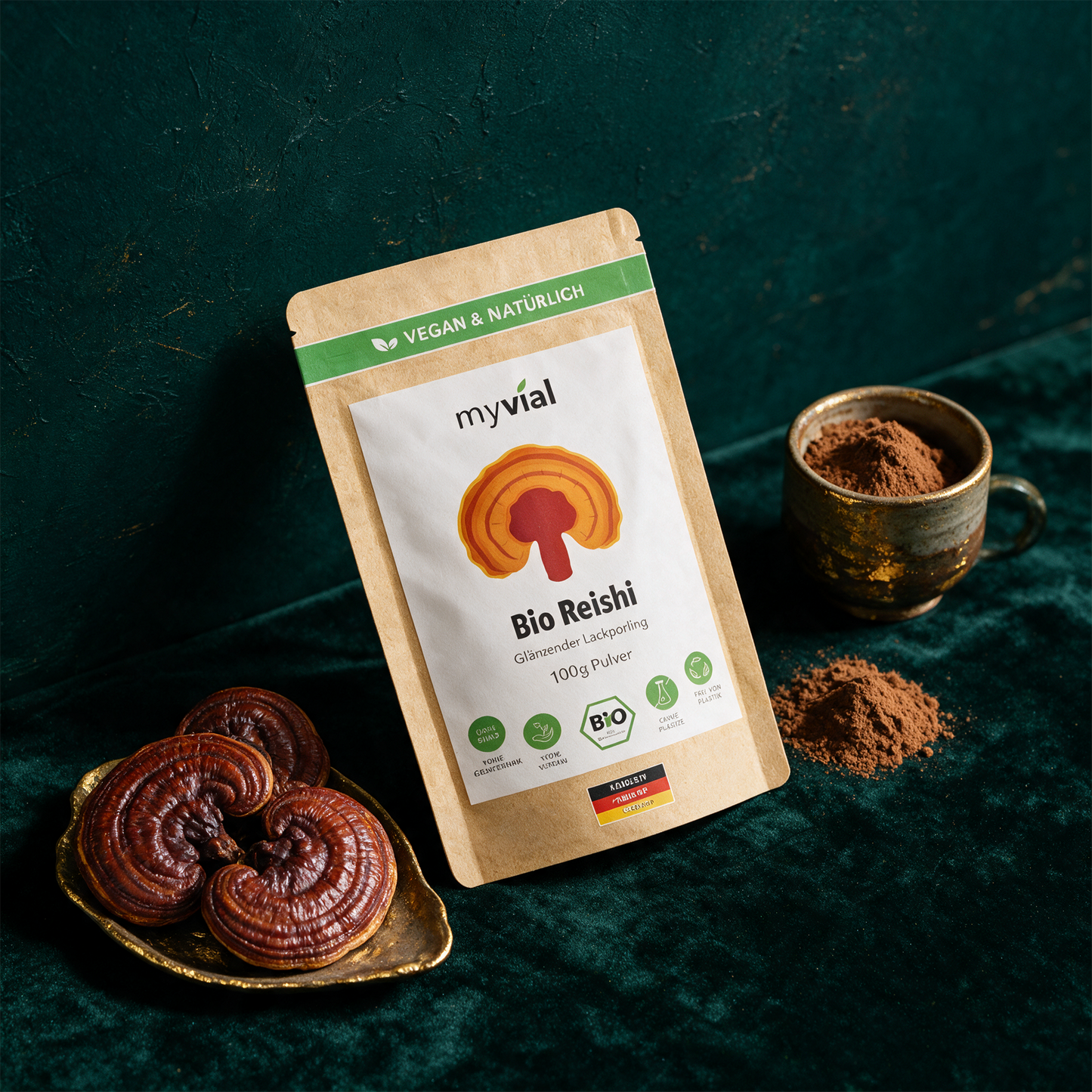 Bio Reishi Pulver | Ganzer FruchtkÃ¶rper aus kontrolliert biologischem Anbau â€“ alternative Produktansicht vor tiefem SmaragdgrÃ¼n