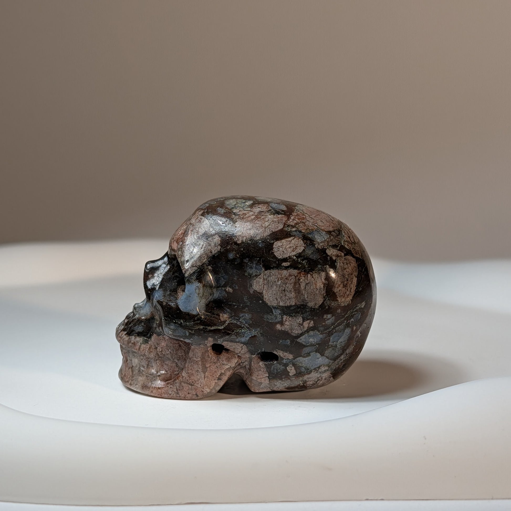 Kristallschädel Vintus aus Obsidian, 82g