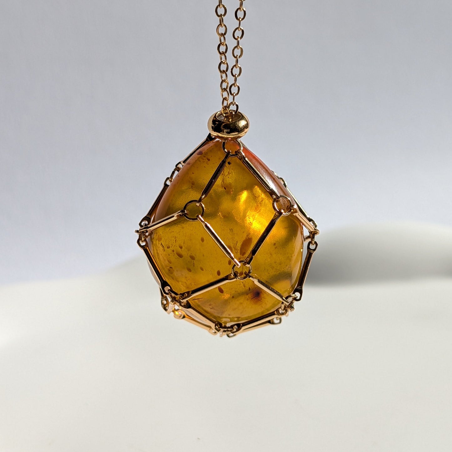 Karibischer Bernstein Talisman | 17g Einzelstück | Handarbeit