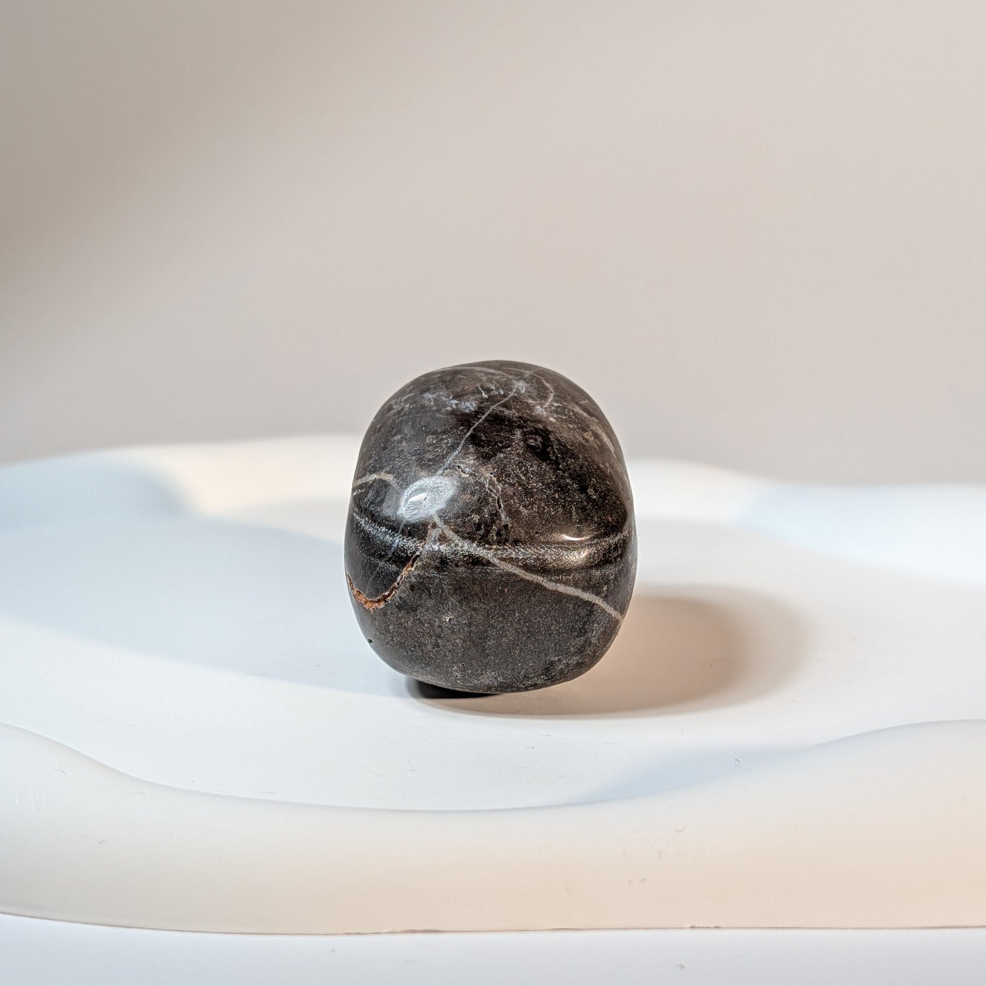 Kristallschädel Myla Pinolith Detail