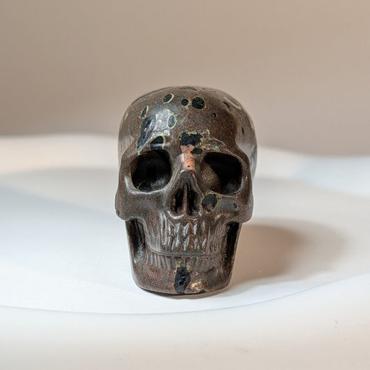 Kristallschädel Famke aus Obsidian, 94g