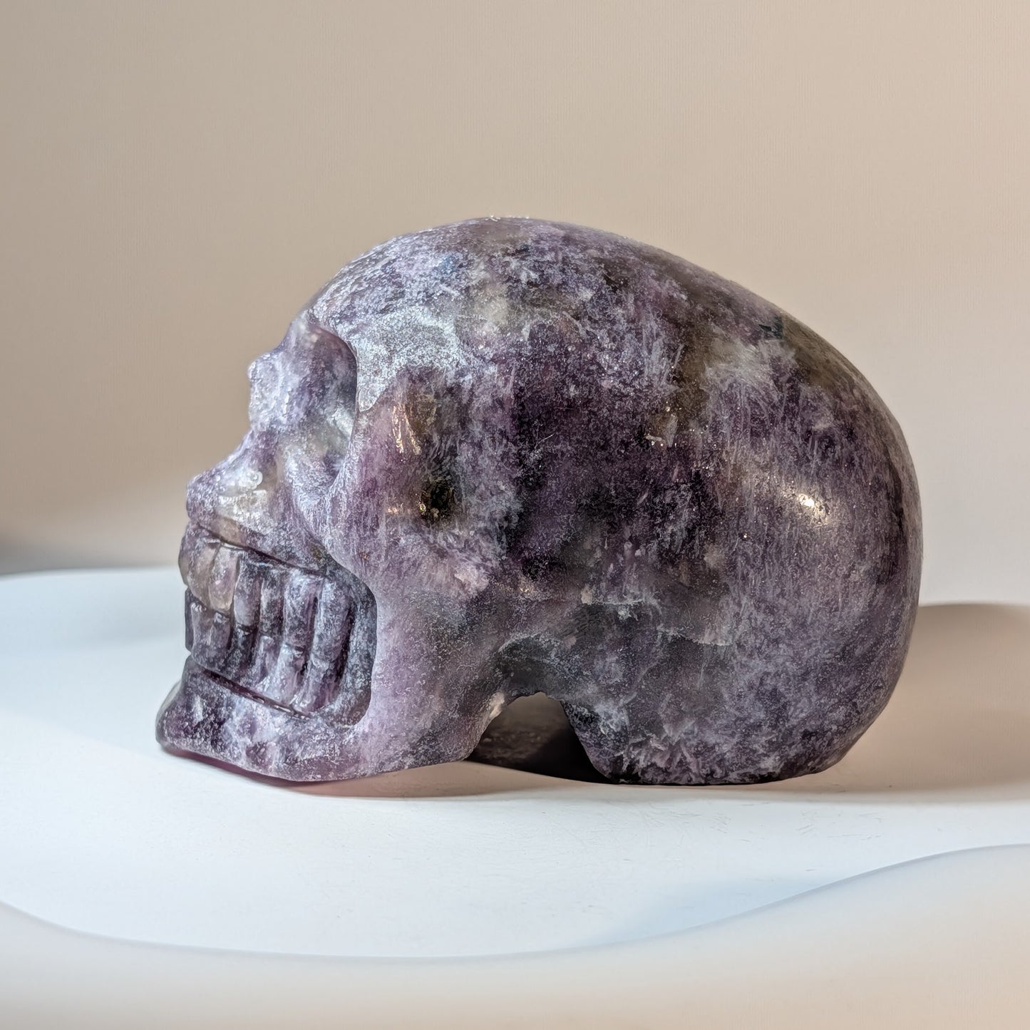 Kristallschädel Jonir Mischkristalle 517g