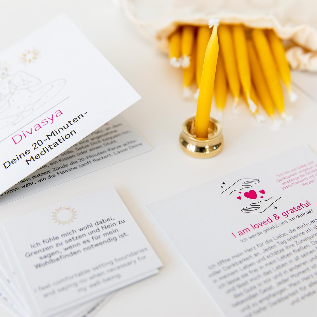 Affirmationskarten des Sets „I am mindful & focused“ aufgefächert