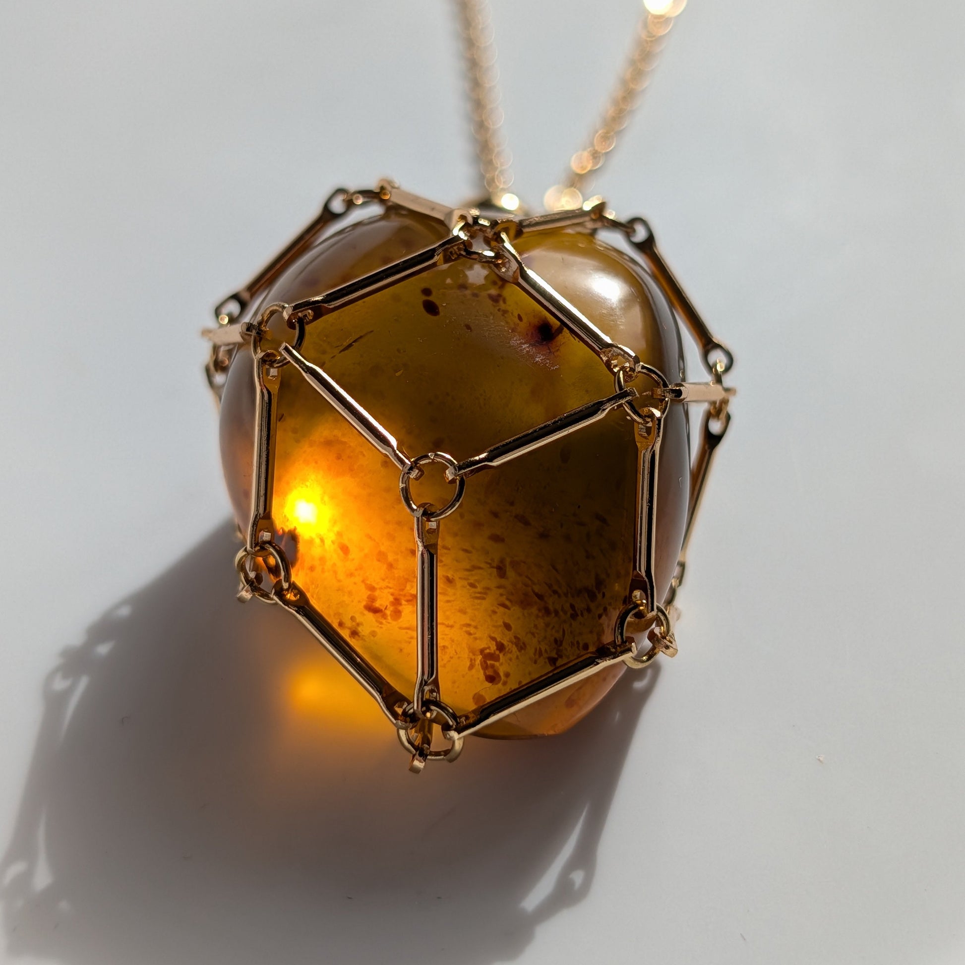 Karibischer Bernstein Talisman | 17g Einzelstück | Handarbeit