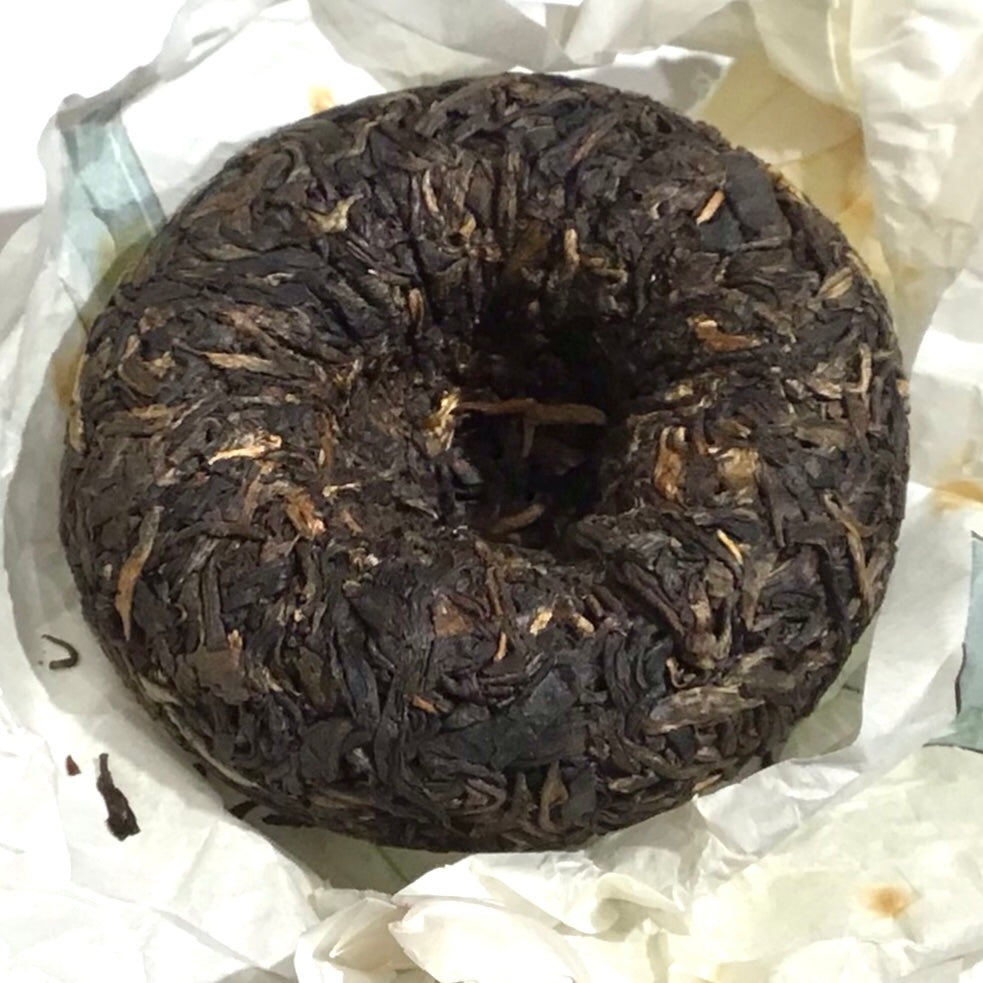 Menghai Tuo Cha Sheng Pu-Erh, Ansicht 2