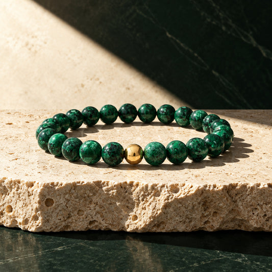 Akitsune Globae Armband Marble Green, Perlenarmband in der Produktansicht