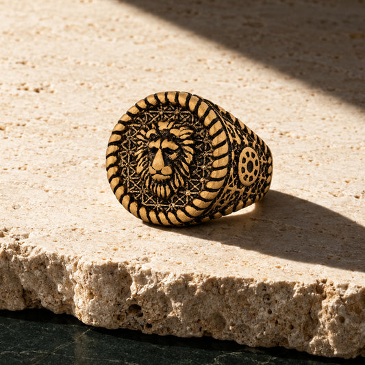 Akitsune Imperator Ring Antikgold mit Löwenkopf