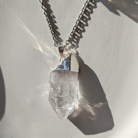 Bergkristall Kette Spitze (75cm) | Energetisch aufgeladen

