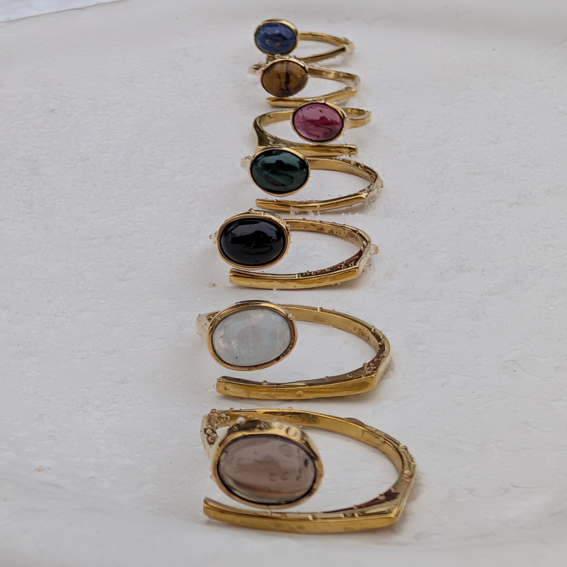 Bronze Ring verstellbar Edelstein Mineralstein Mondstein Malachit Amethyst Temple of Desire