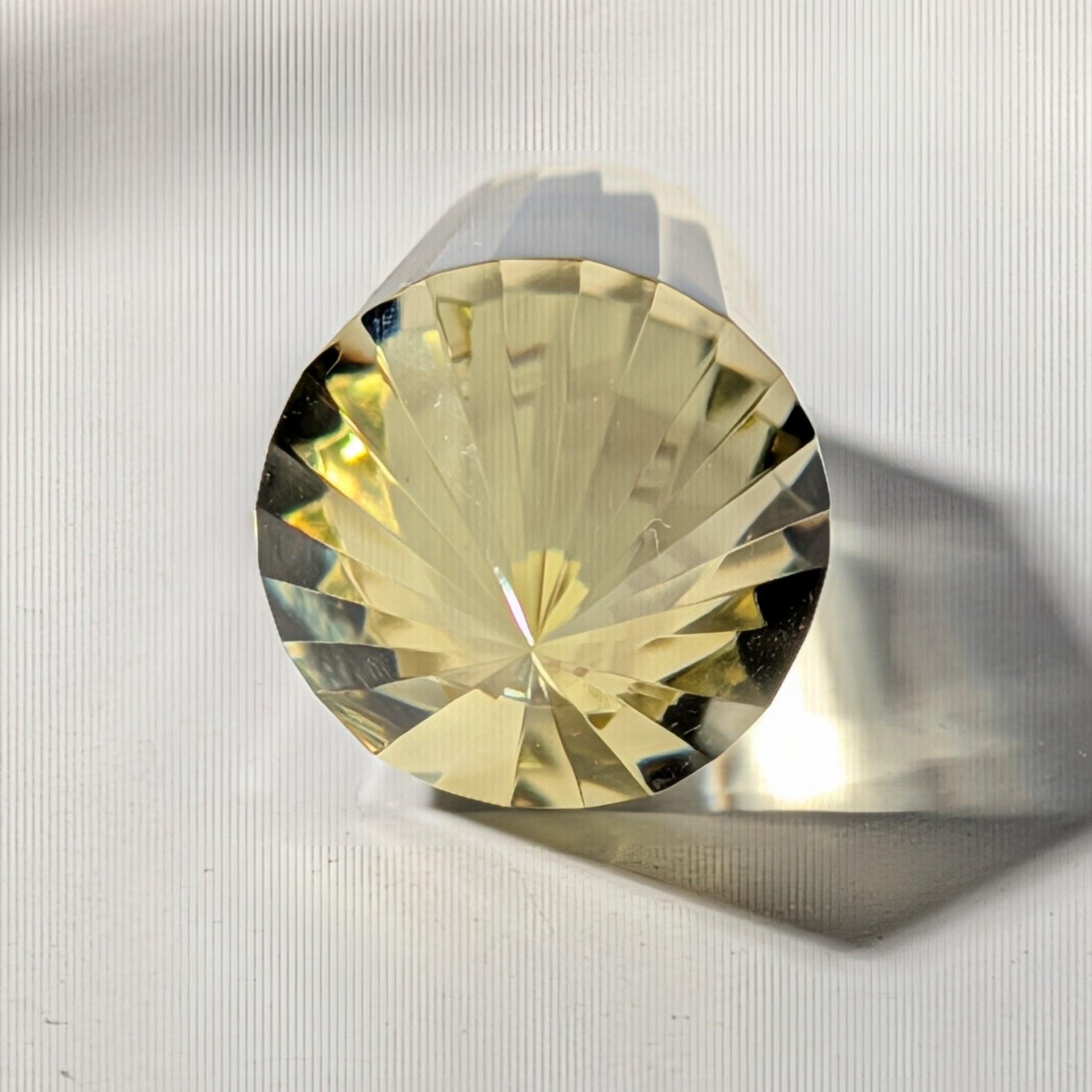 Citrin Vogel Kristall 24 Facetten gelb Manifestation