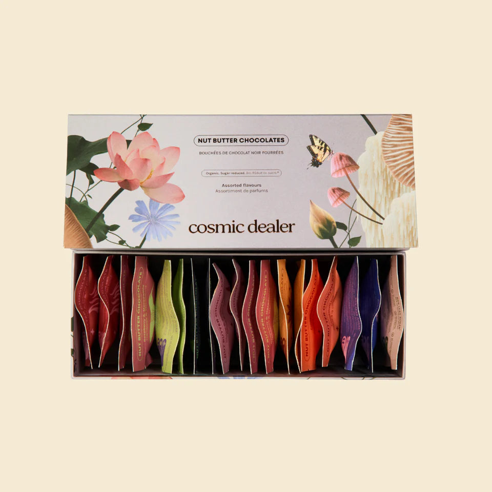 Cosmic Dealer Botanical Box 20 vegane Schokoladen Nussbutter Pralinen Verpackung 10 Sorten