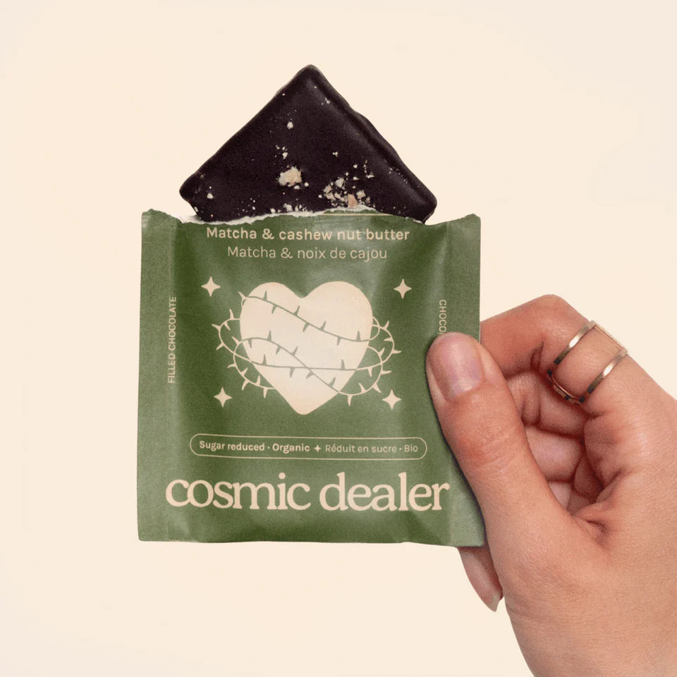 Cosmic Dealer Matcha Cashew Schokolade Verpackung grün Herz vegan 20g