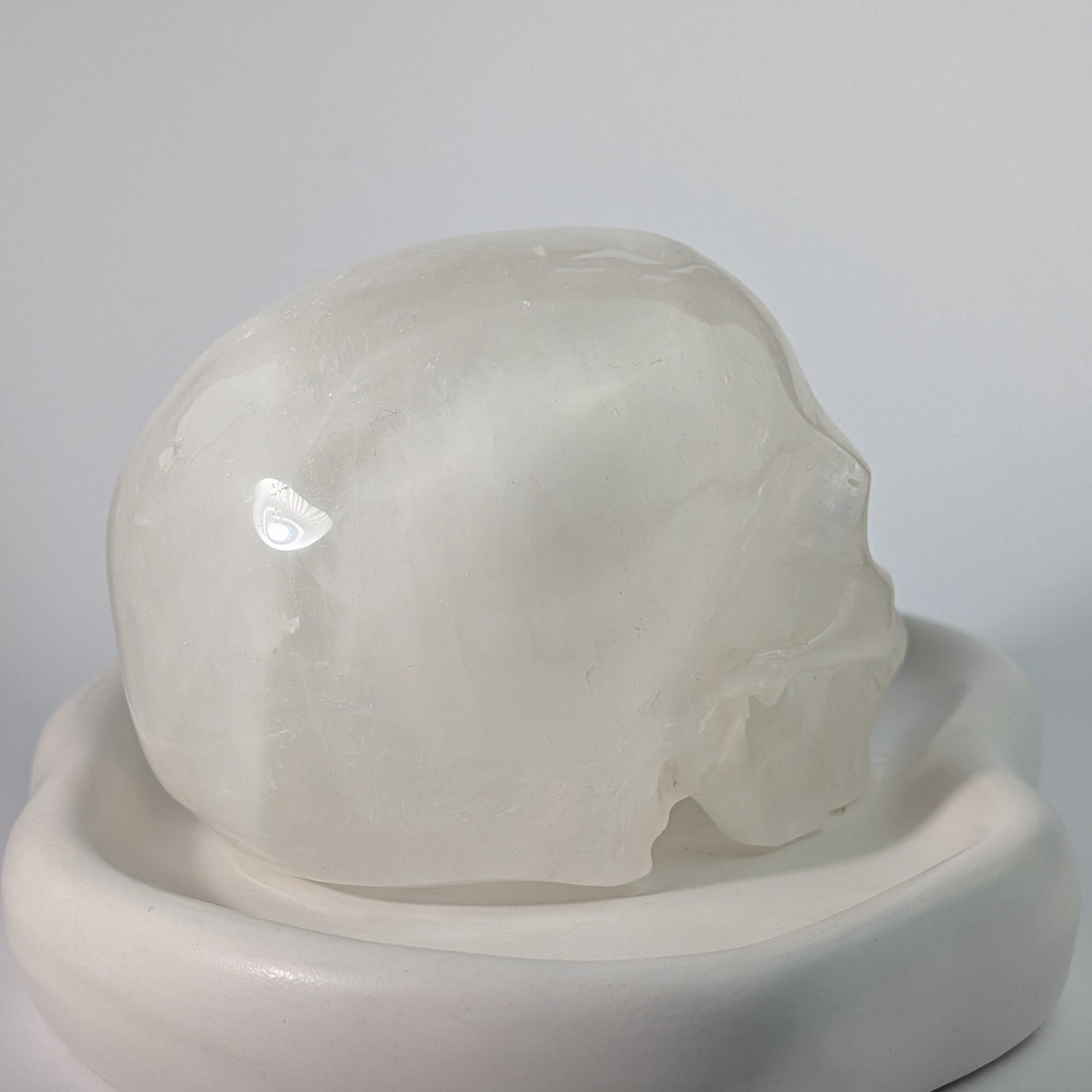 Großer klarer Kristallschädel Jasper Bergkristall 1170g