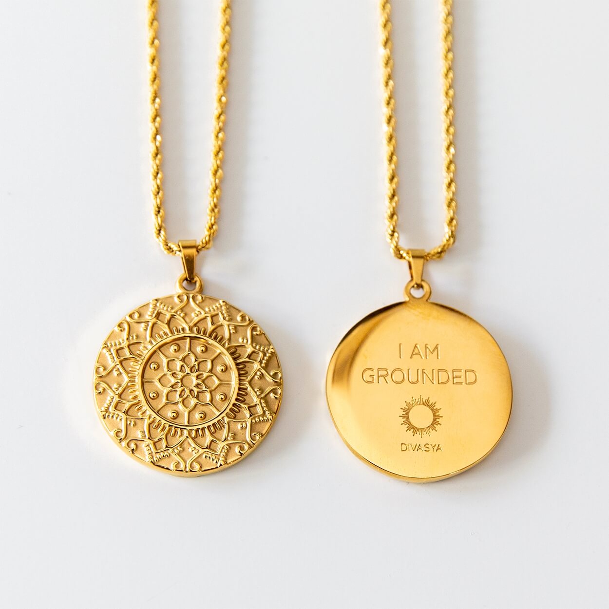 Spiritueller Yoga-Schmuck „I am grounded“ – vergoldete Halskette
