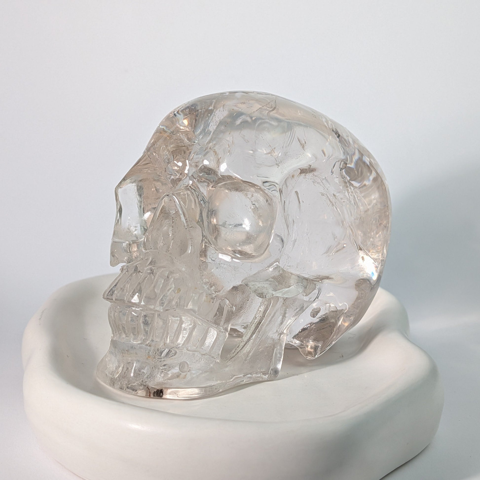 High End Bergkristall Schädel 1448g Regenbogen Handarbeit Meisterstück Sammler Temple of Desire