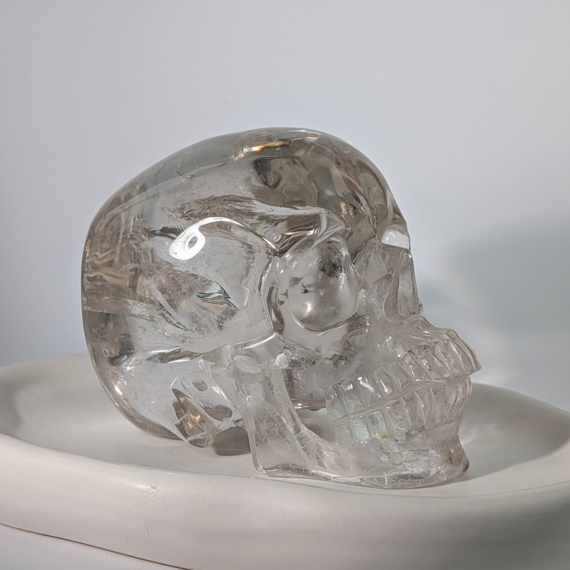 High End Bergkristall Schädel 1448g Regenbogen Handarbeit Meisterstück Sammler Temple of Desire