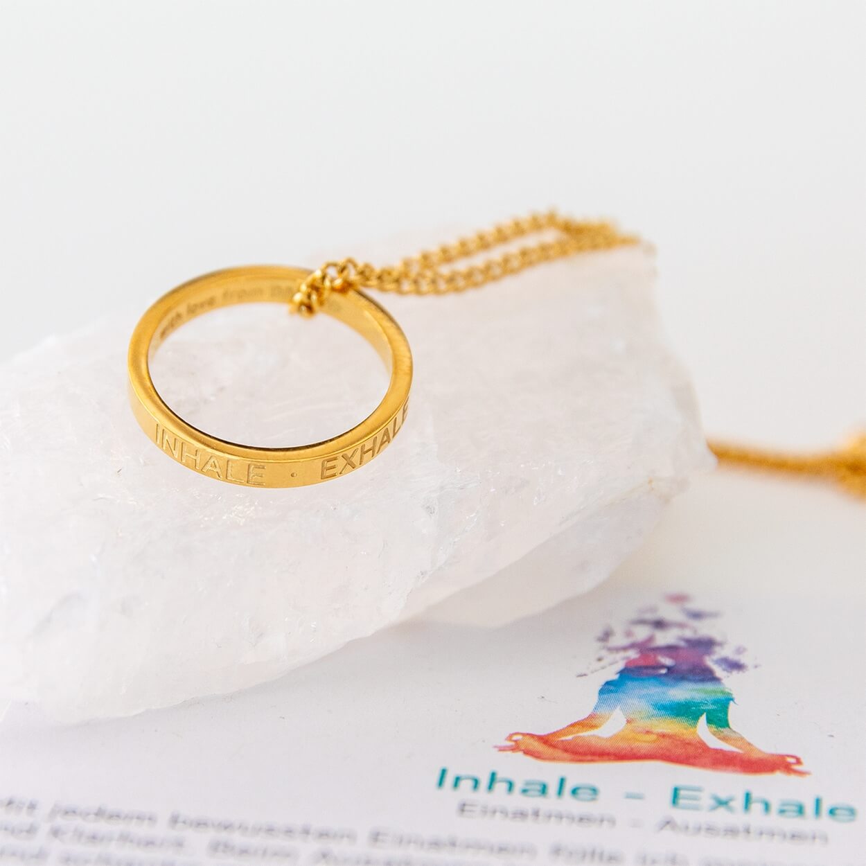 Kette mit Ring Inhale Exhale Produktansicht
