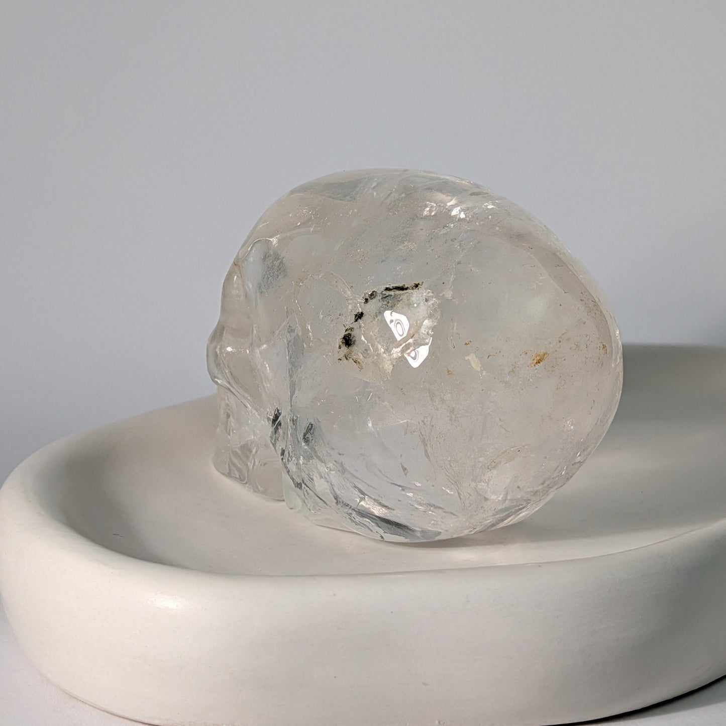 Klarer Kristallschädel Lina Bergkristall 566g