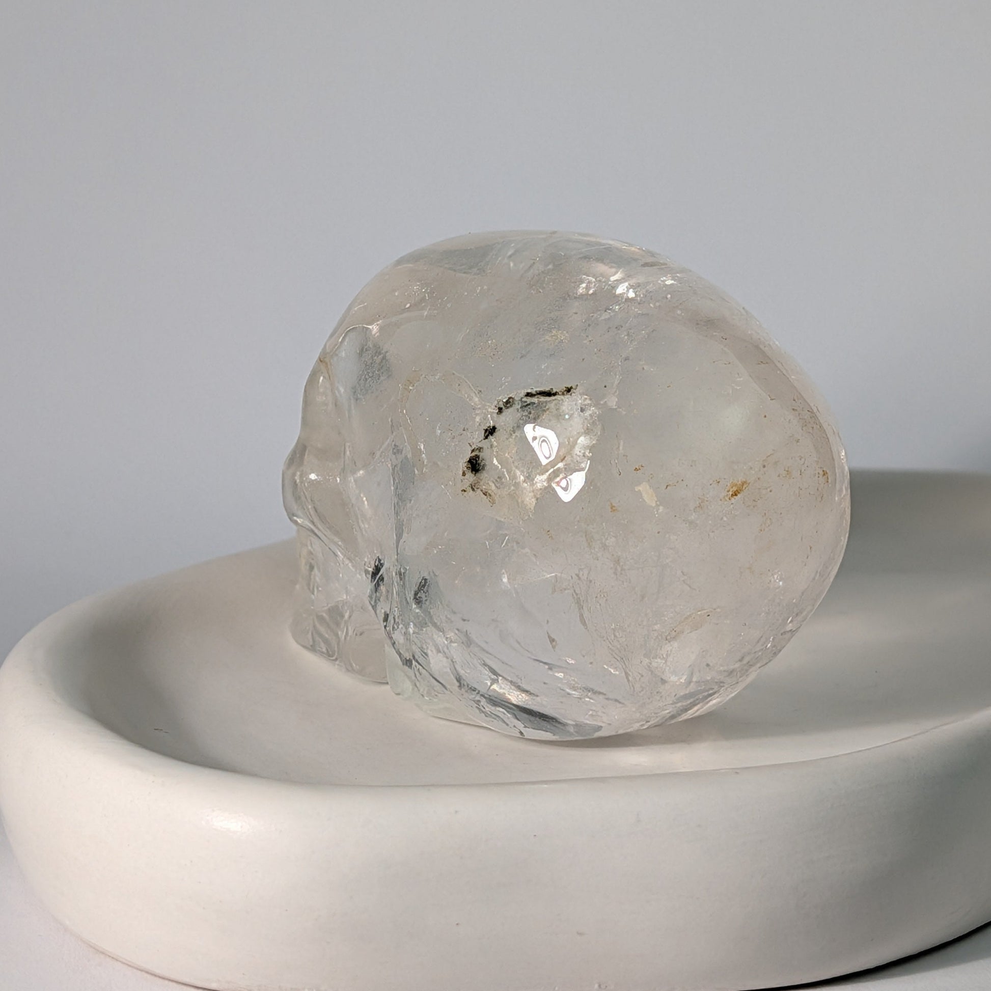 Klarer Kristallschädel Lina Bergkristall 566g