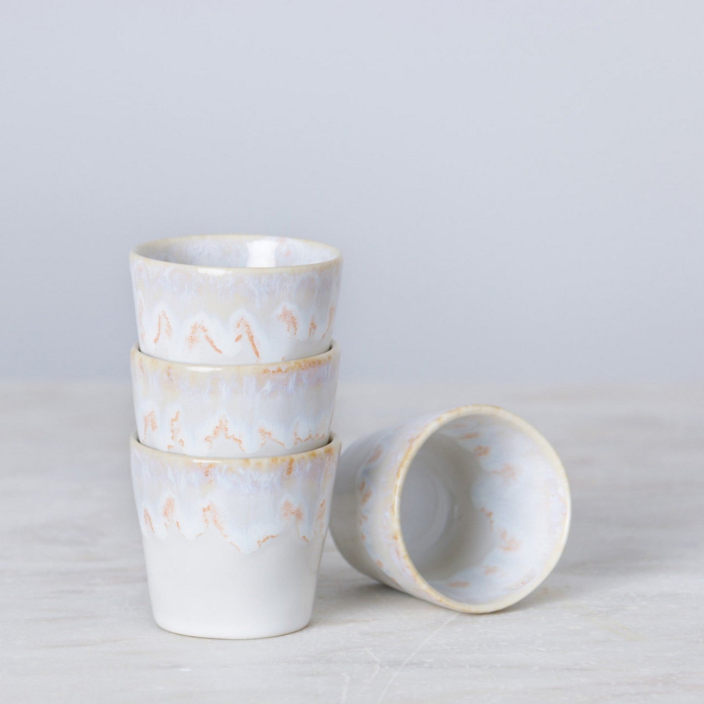 Café Lungo Tasse Grespresso mit reaktiver Glasur von oben