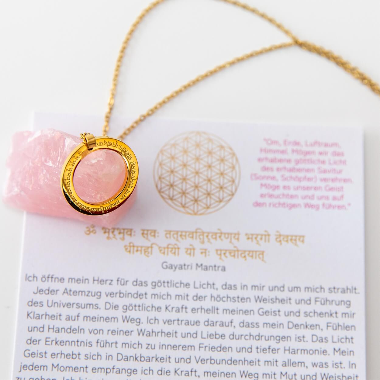 Gayatri Mantra Kette | Vergoldet mit Sanskrit-Gravur
