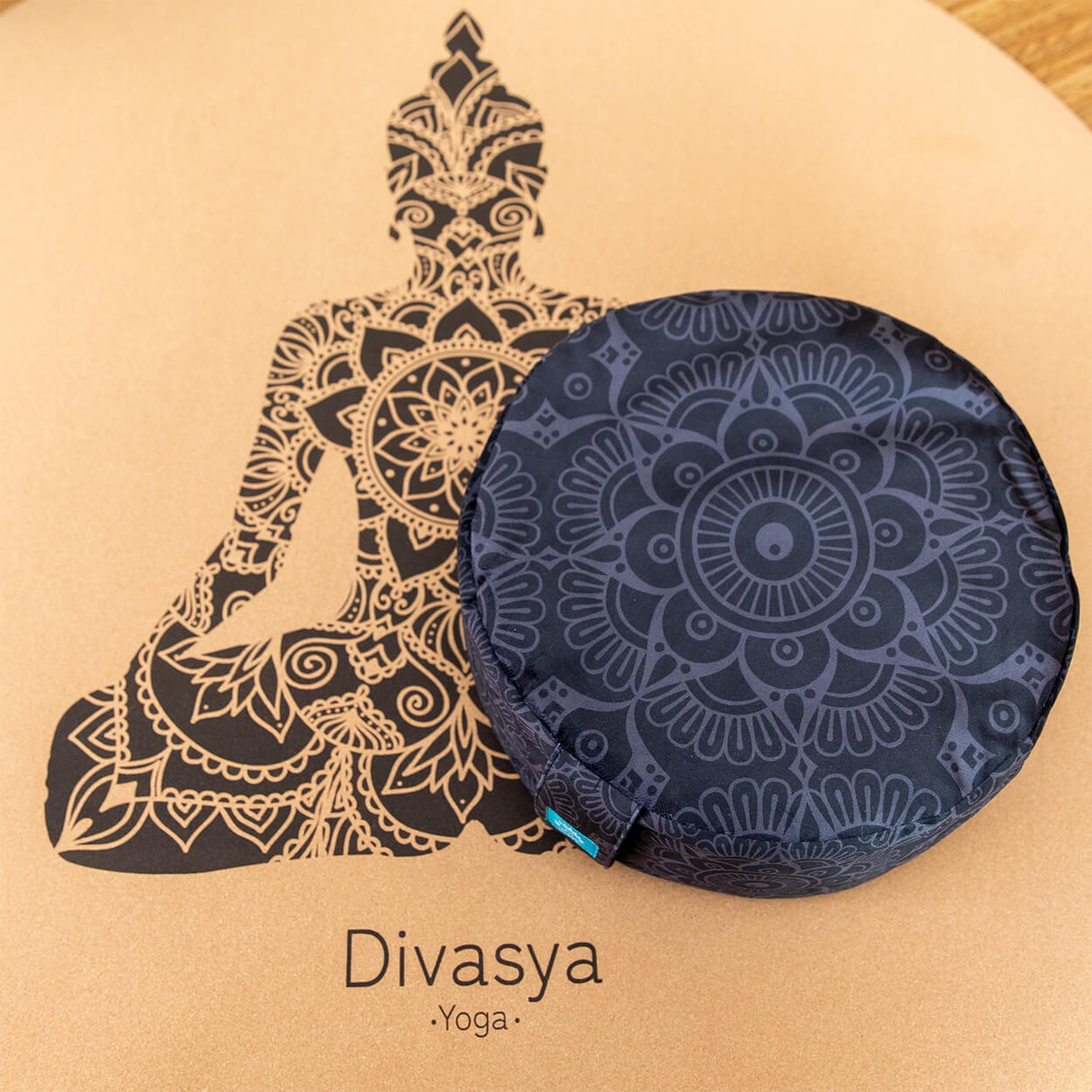 Meditationskissen Mandala rund 33 cm | Sitzhöhe 15 cm für aufrechtes Sitzen