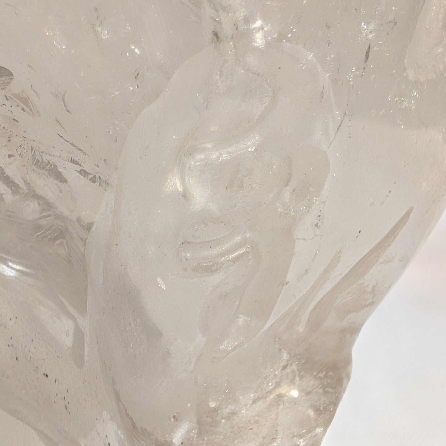 Massiver Kristallschädel Cosmic Child in langgezogener Starbeing-Form aus Himalaya-Bergkristall, 3,74kg für spirituelle Arbeit - Temple of Desire