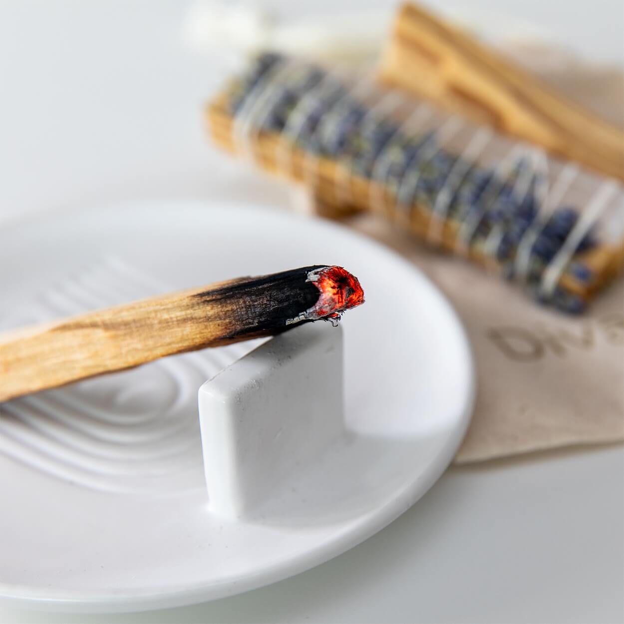 Palo Santo Räucherset von Divasya-Yoga, Produktübersicht