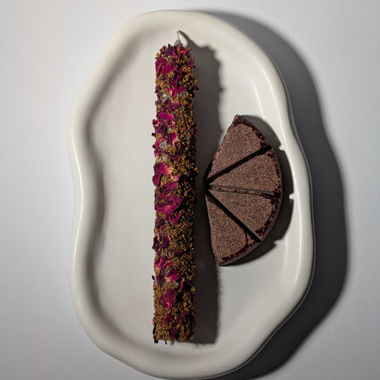 Ritualkerze Kakao Zeremonie Herzöffnung Rose Zimt Copal Wacholder