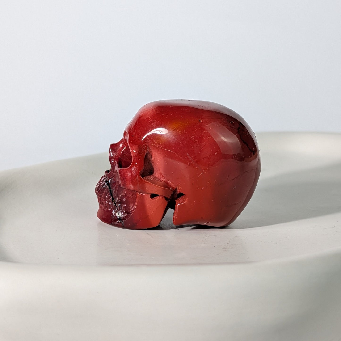 Roter Kristallschädel Ralph Jaspis 88g