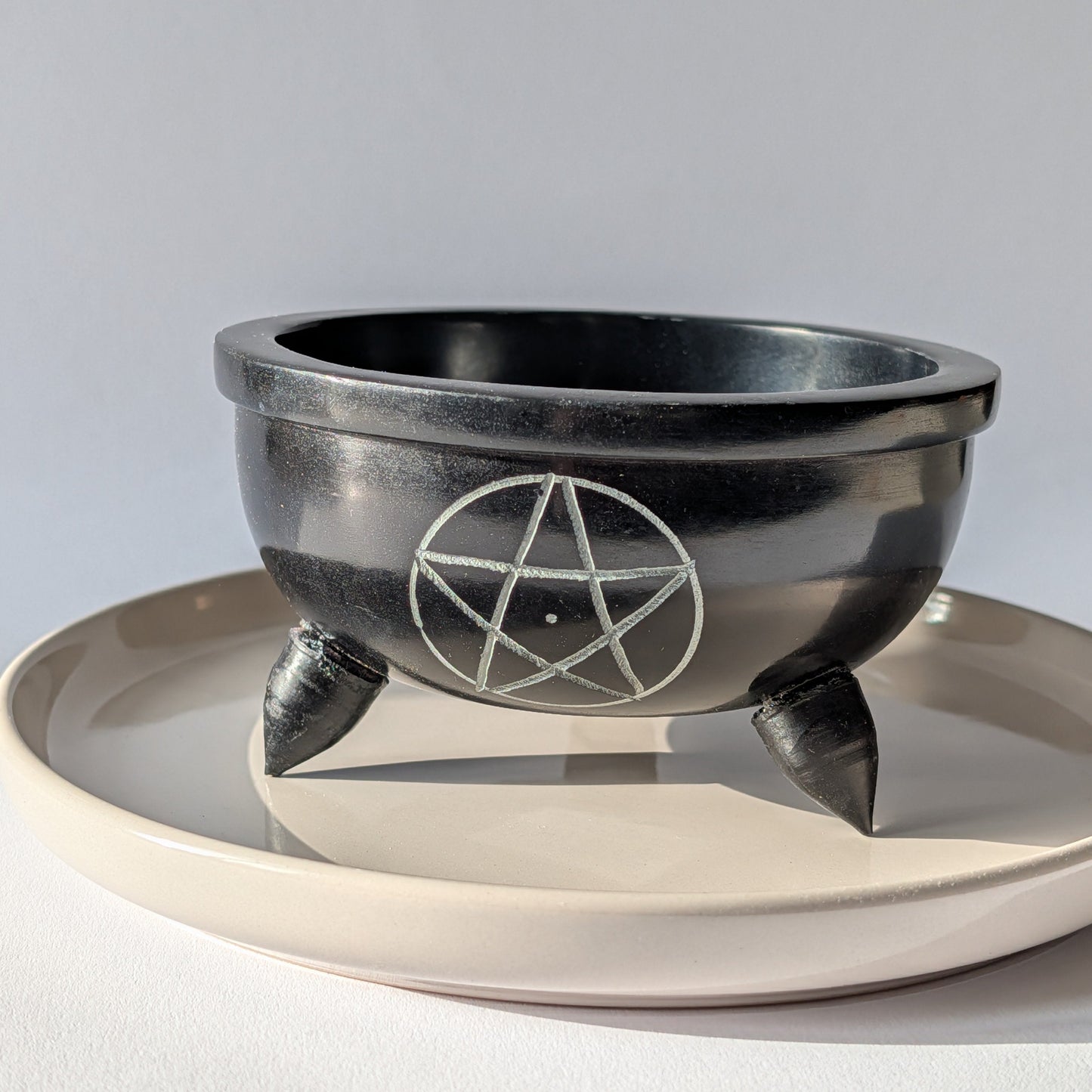 Speckstein Räucherschale Pentagramm Schwarz Hexenkessel Ritualbedarf Temple of Desire