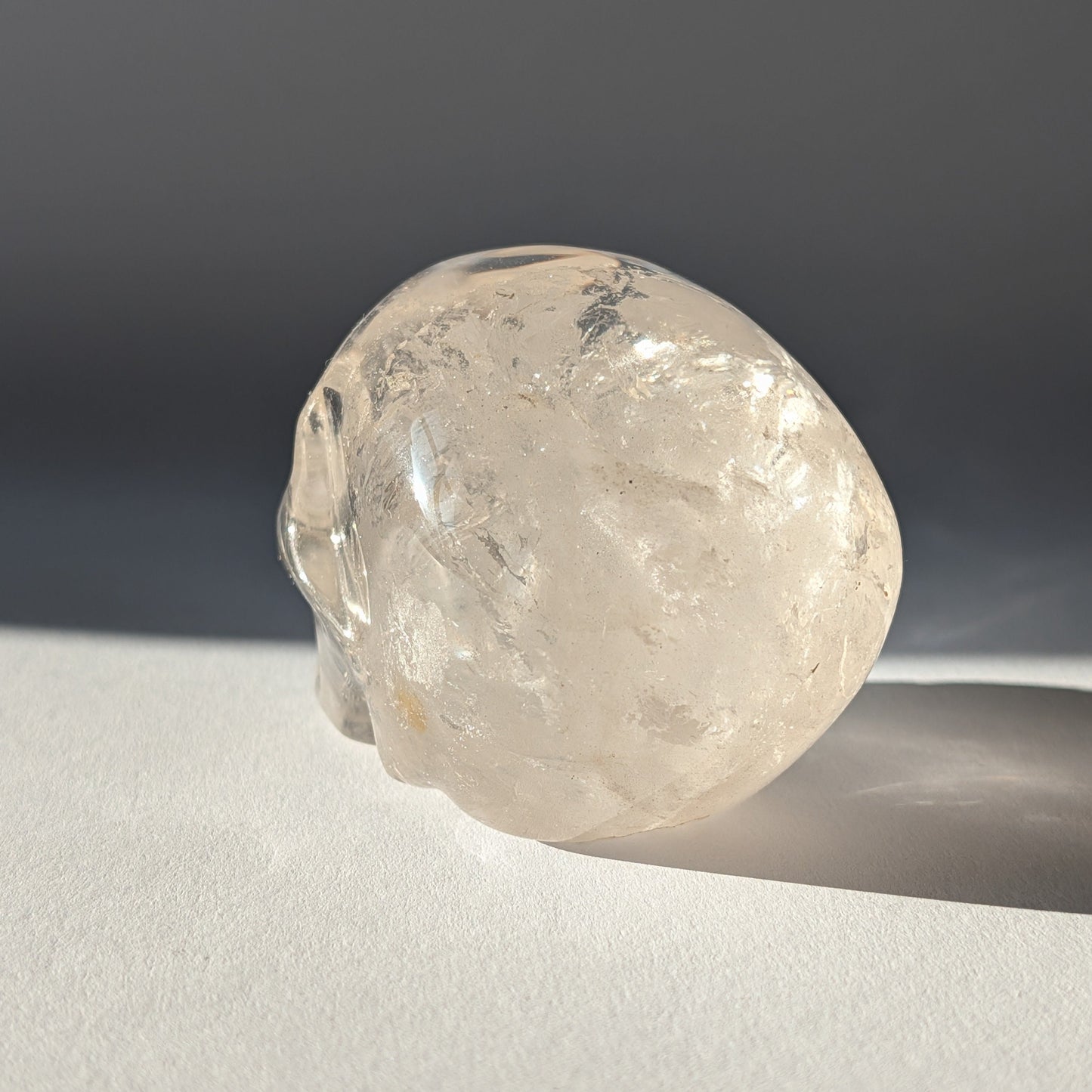 Transparenter Kristallschädel Vela Bergkristall 313g
